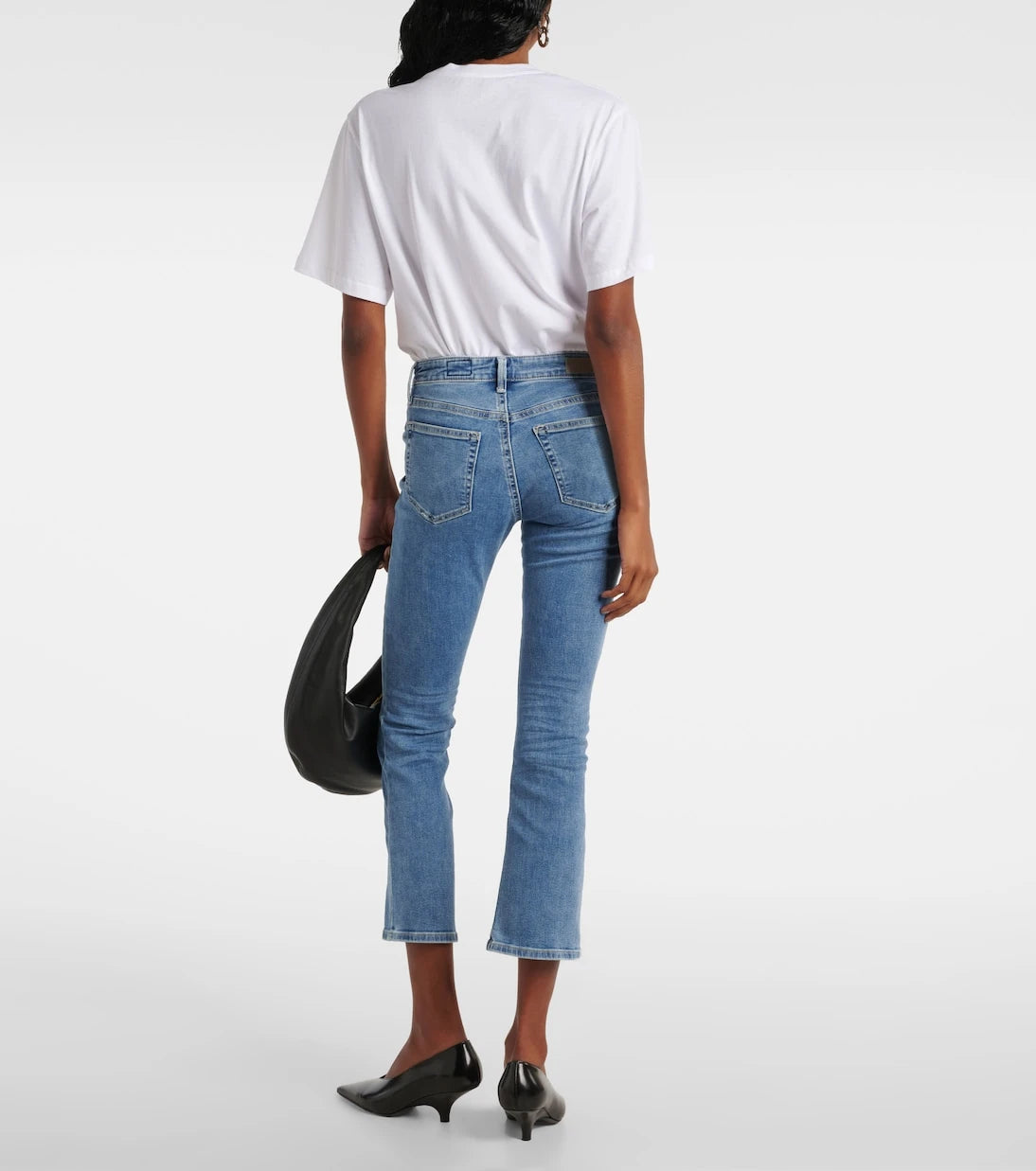 AG Jeans - بنطلون جينز جودي بقصة واسعة وقصيرة