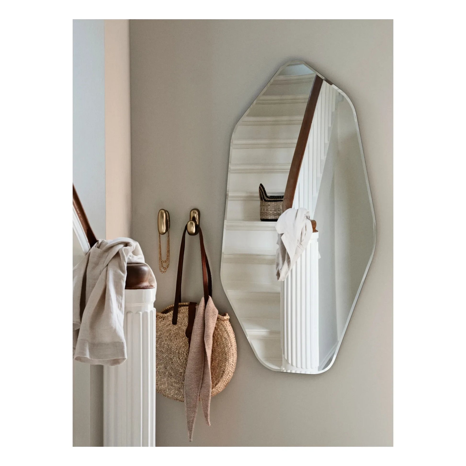 Broste Copenhagen - Ruby mirror | Black