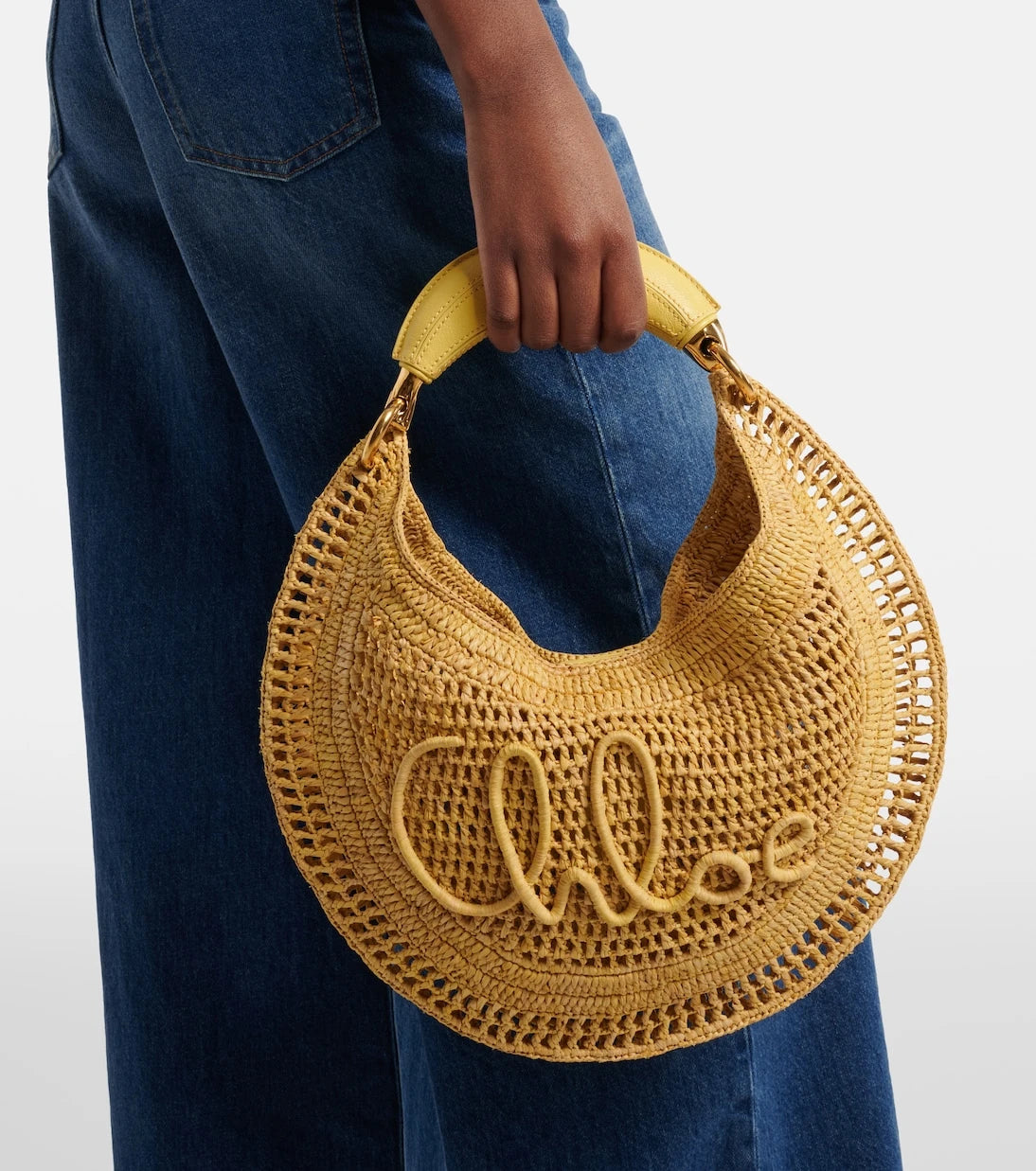 Chloé - Summer Banana raffia shoulder bag