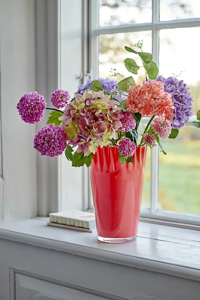 Декоративна ваза Bloomingville Janine 30 cm