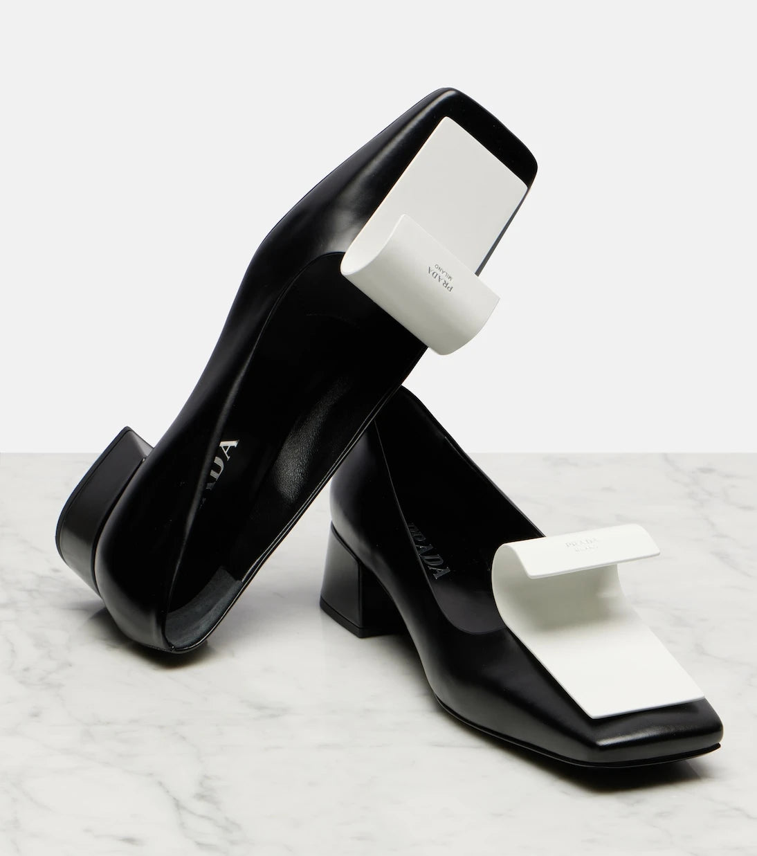 Prada - Leather pumps