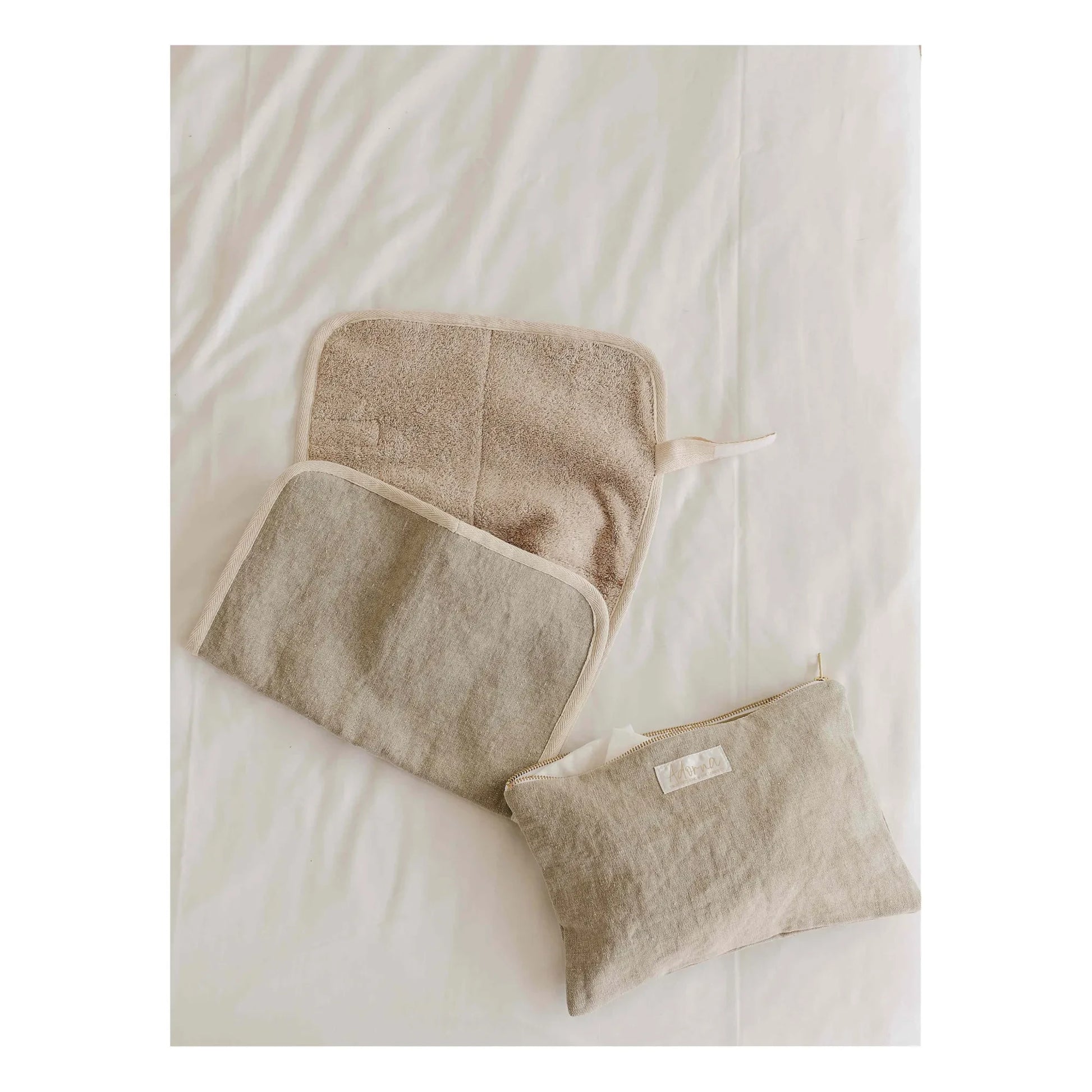 Adorna - Linen Pouch