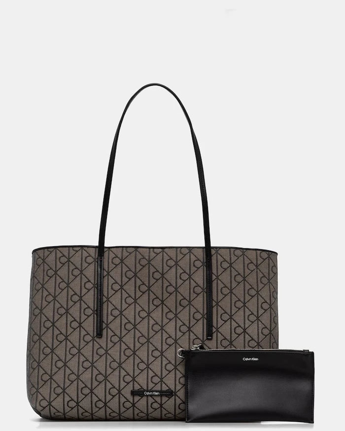 Calvin Klein Kadın Alışveriş Çantası