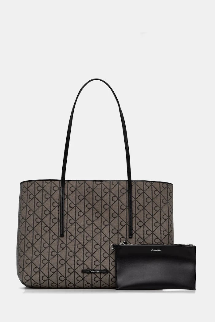 Calvin Klein Kadın Alışveriş Çantası