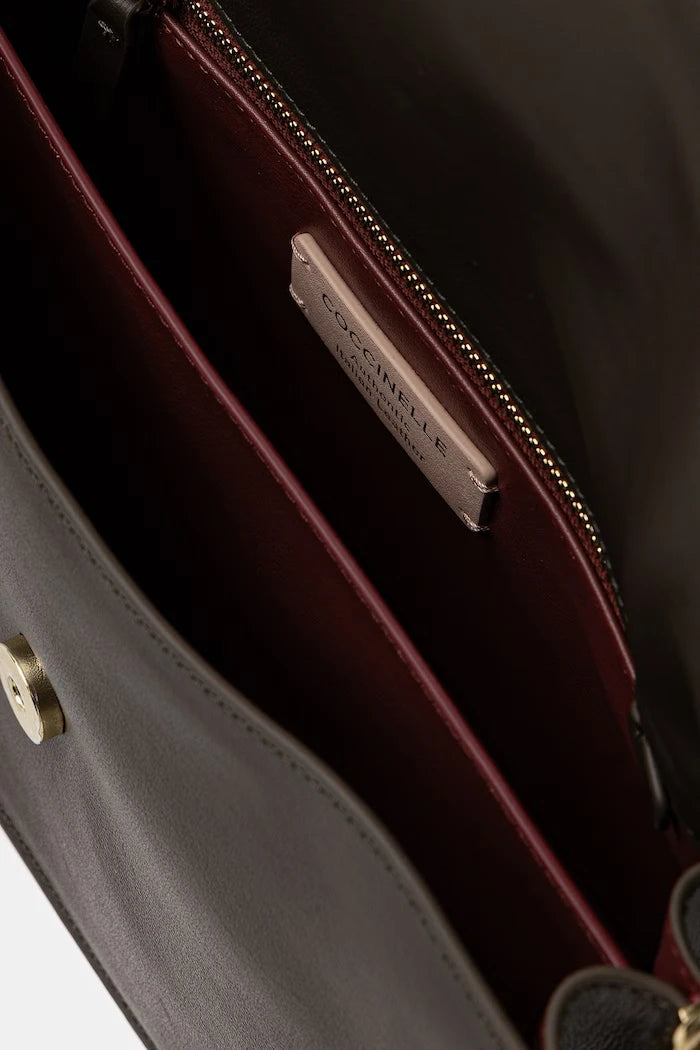 Coccinelle Kadın Deri Crossbody Çanta