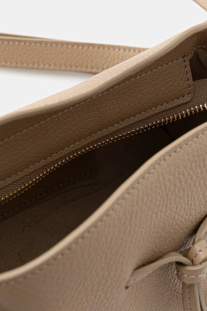 Answear.LAB Kadın deri crossbody çanta