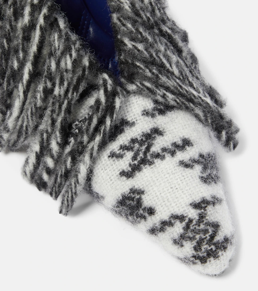 Burberry - Sweep 100 fringed wool pumps