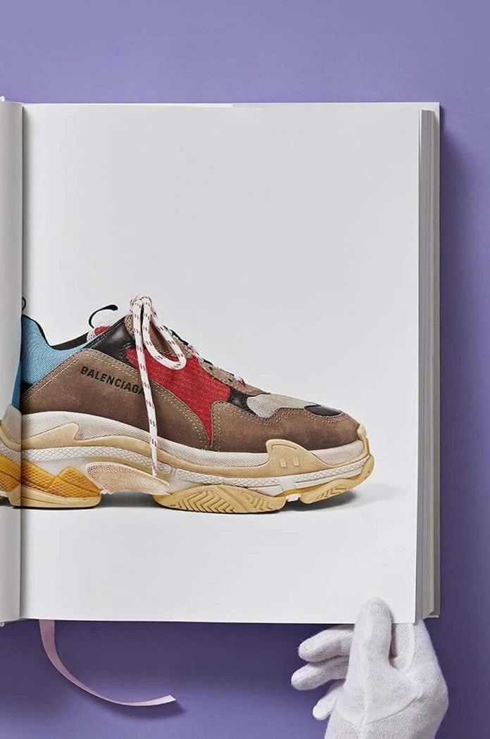 Taschen Shoes A-Z. The Collection of The Museum at FIT, Colleen Hill, Valerie Steele, İngilizce