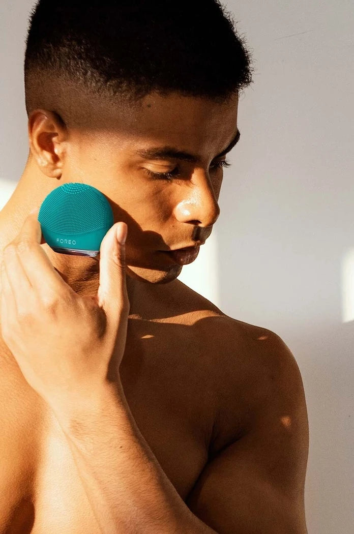 FOREO LUNA™ 4 Go Yüz Masaj ve Temizleme Fırçası