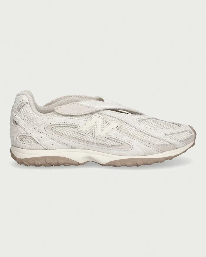 New Balance 204V Kadın Sneaker