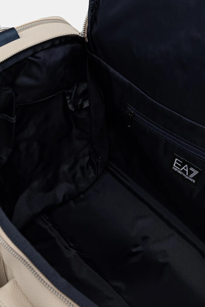 EA7 Emporio Armani спортна чанта