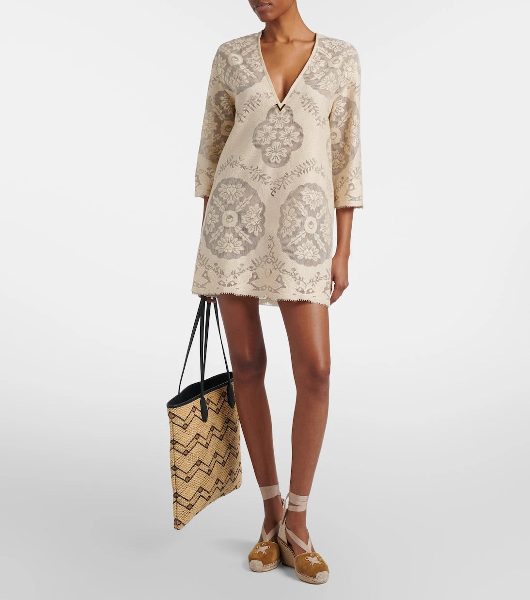 Valentino Garavani - VLogo N/S Medium raffia tote bag