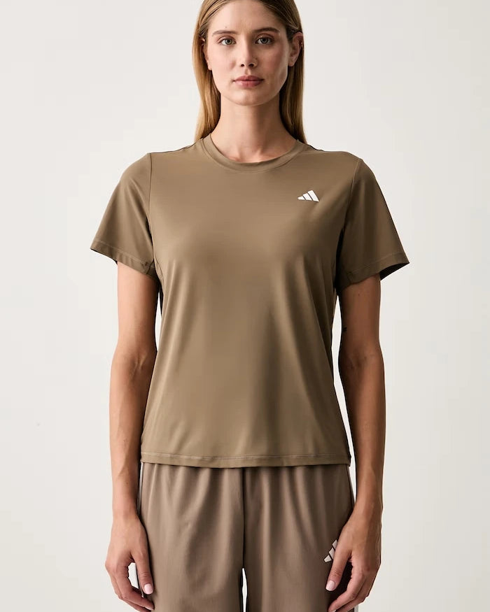 adidas Performance kadın antrenman tişörtü Strength Essentials
