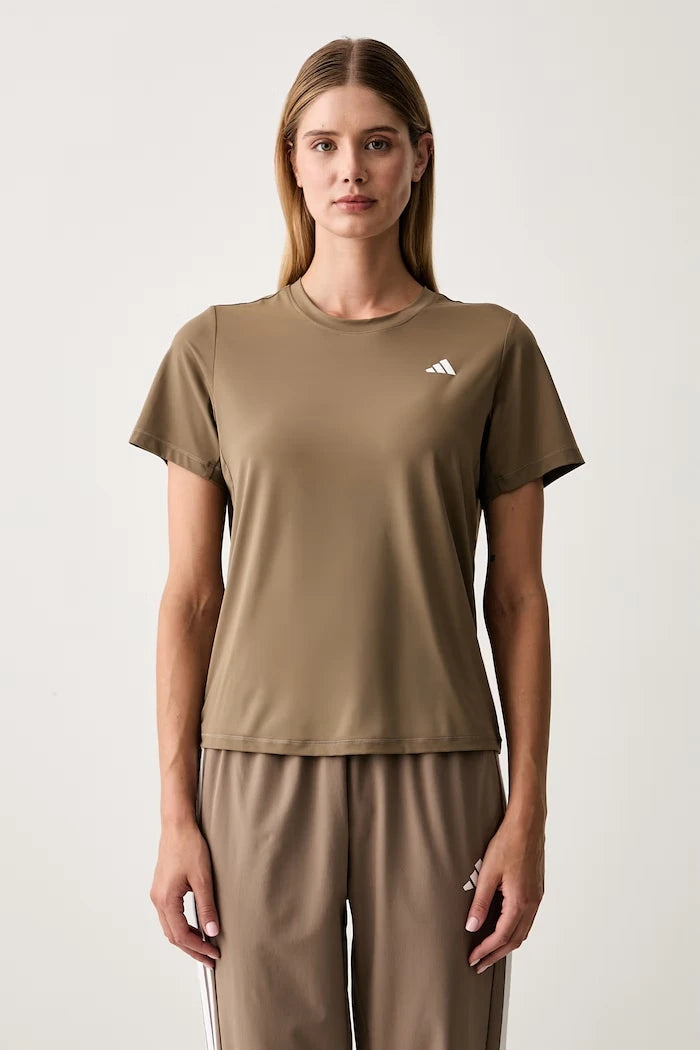 adidas Performance kadın antrenman tişörtü Strength Essentials