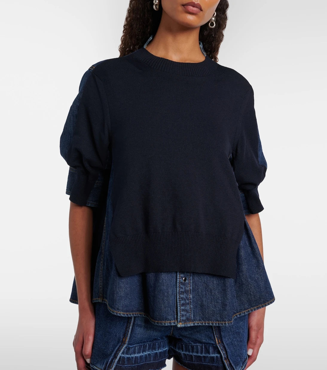 Sacai - قميص دنيم متعدد الطبقات