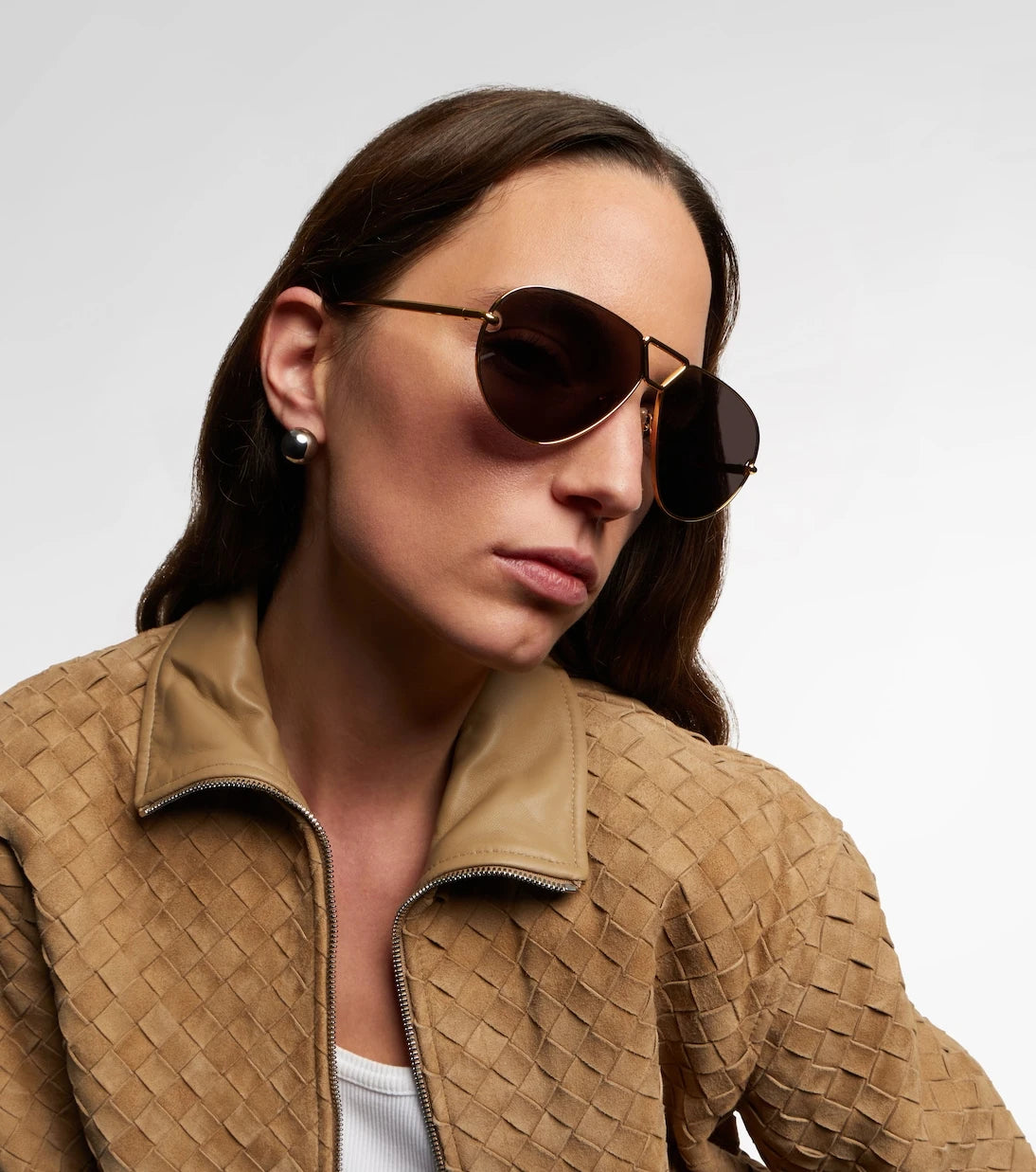 Bottega Veneta - نظارات أفياتور دروب الشمسية