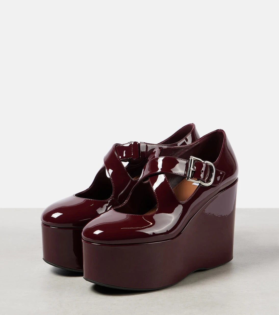 Alaïa - Criss Cross patent leather wedges