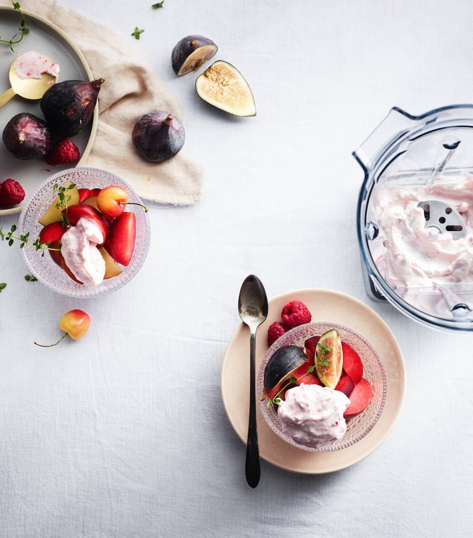 Vita Mix Ascent A3500i Blender and Accessories Bundle