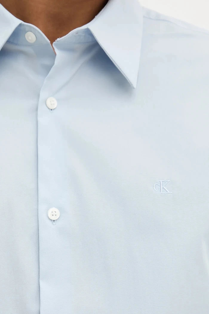 Calvin Klein pamuklu erkek gömleği