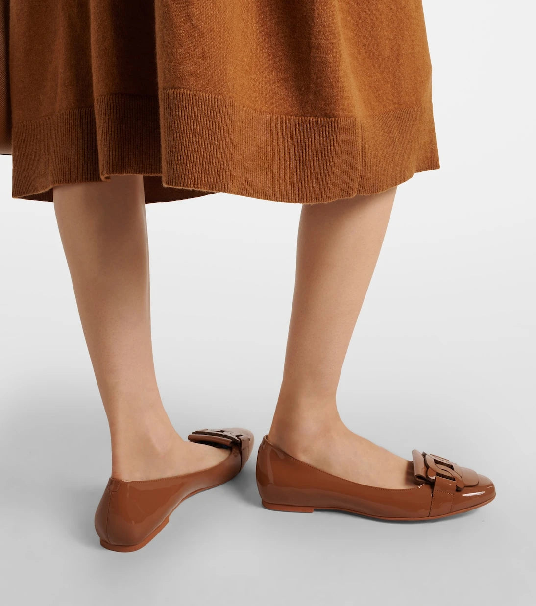 Tod's - حذاء باليه كيت من الجلد اللامع