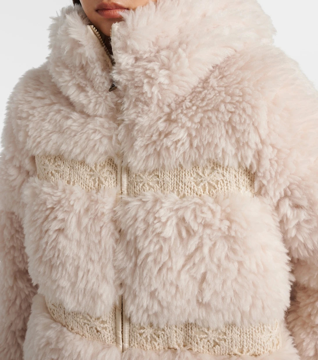 Moncler - Verie makrome peluş kuş tüyü mont