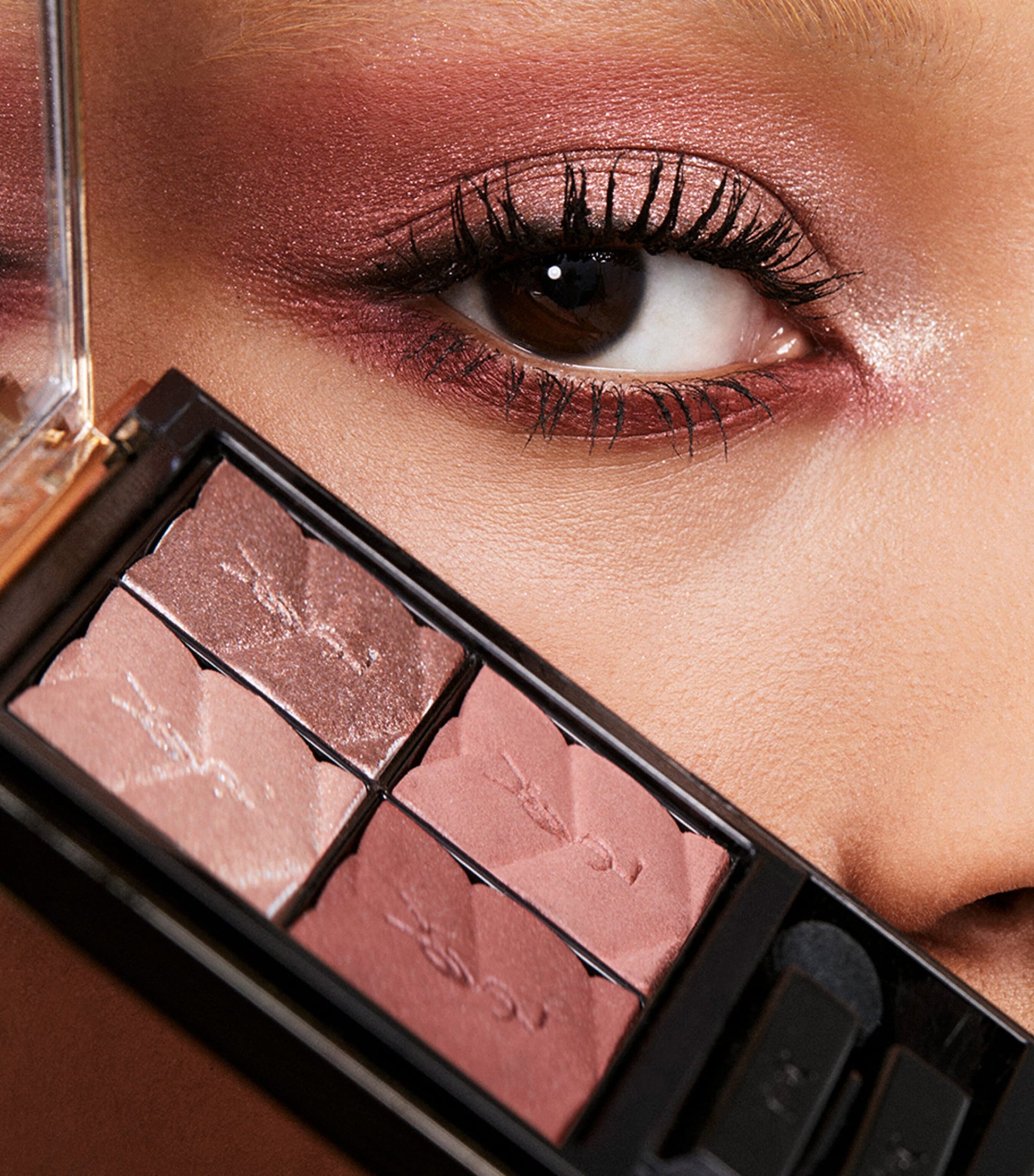 Couture Mini Clutch Eyeshadow Palette