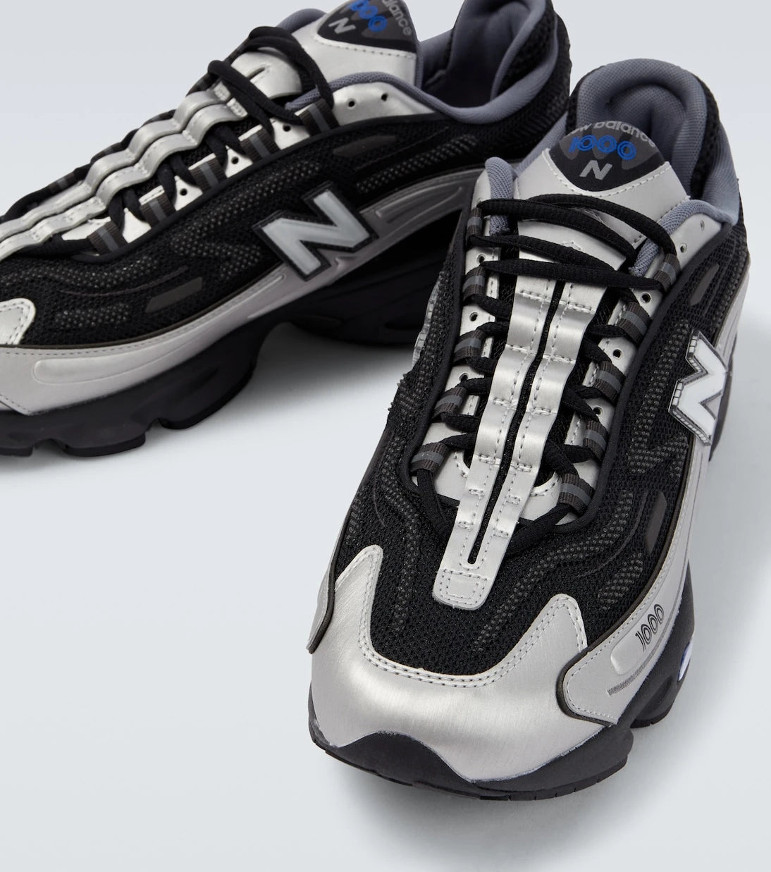 New Balance - أحذية رياضية M1000