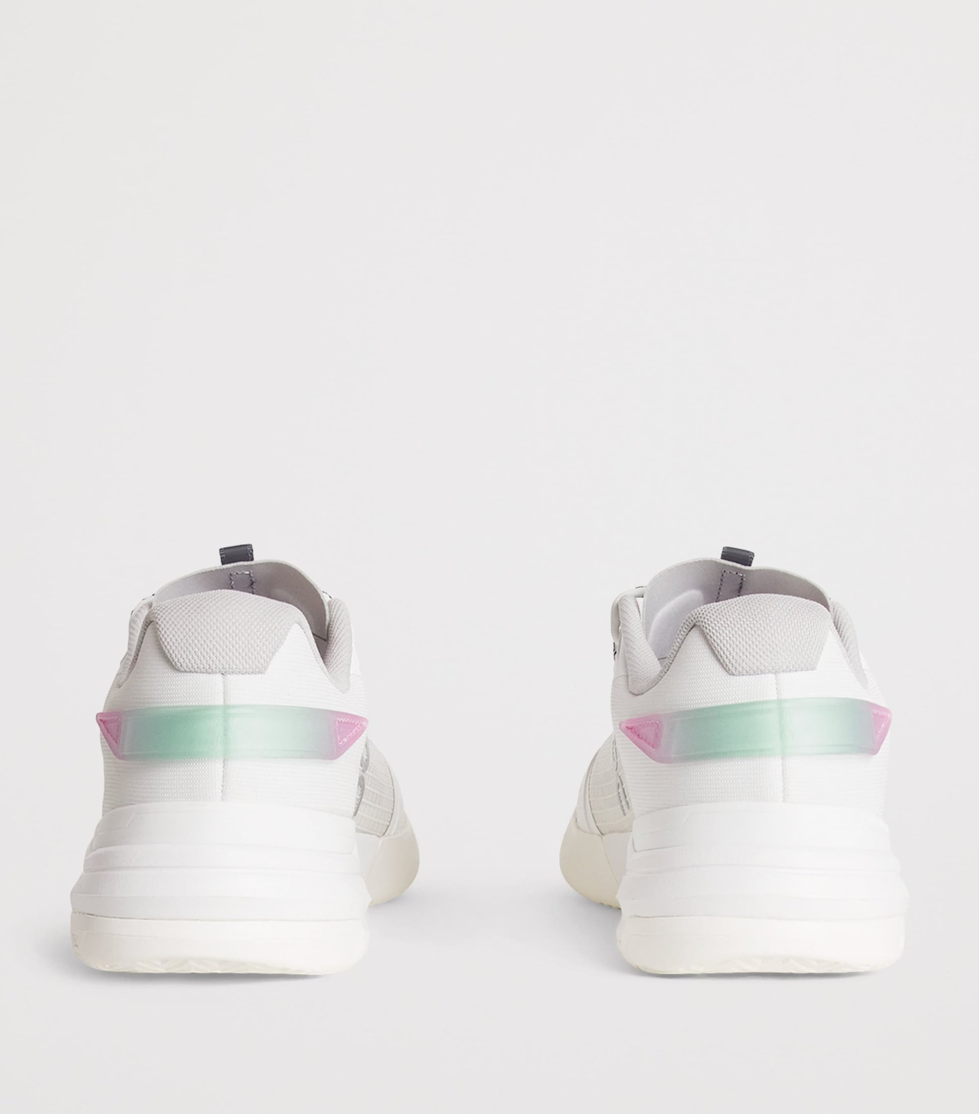 THE ROGER Advantage Z5 Trainers