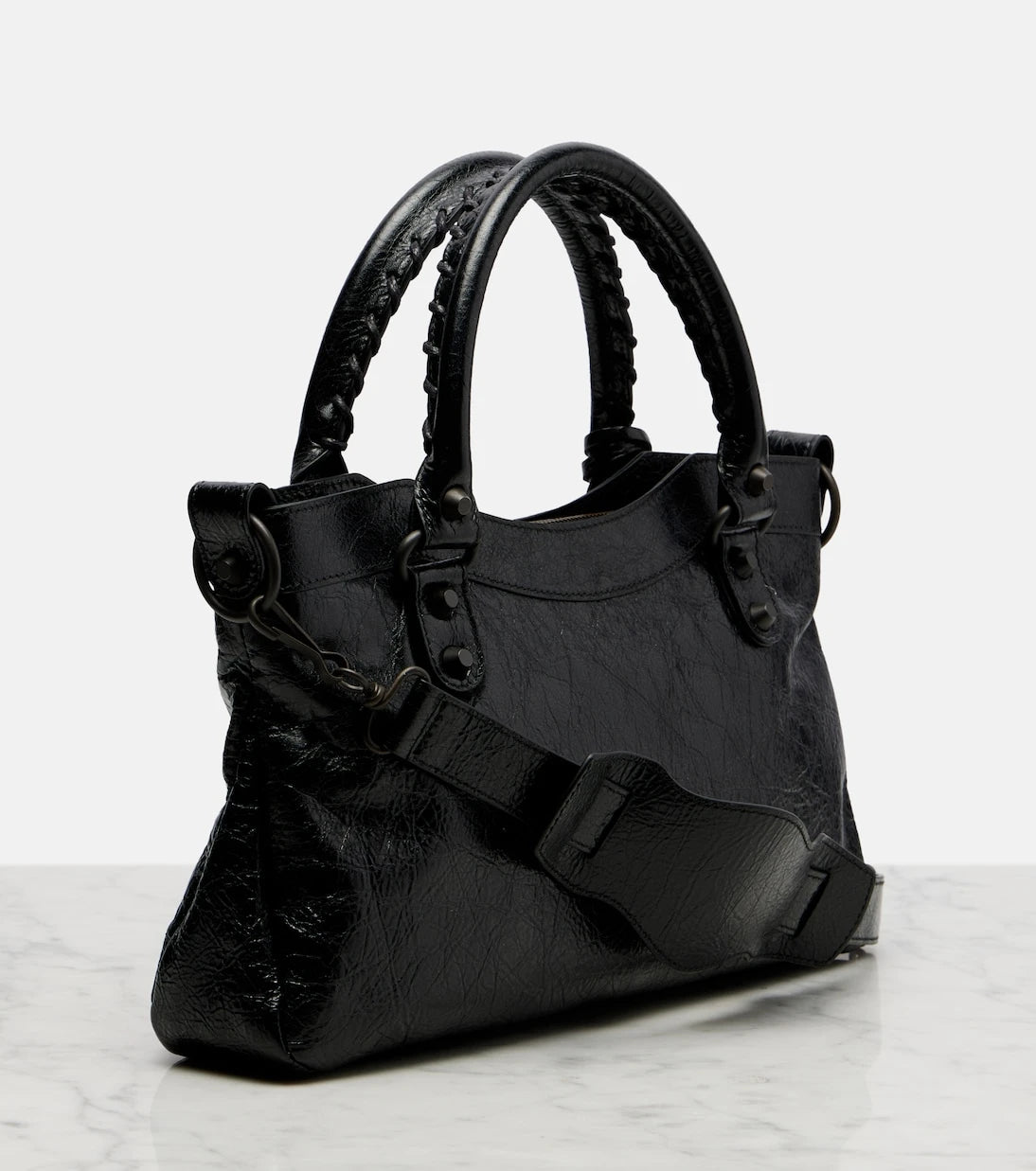 Balenciaga - حقيبة يد علوية صغيرة "لو سيتي" من الجلد