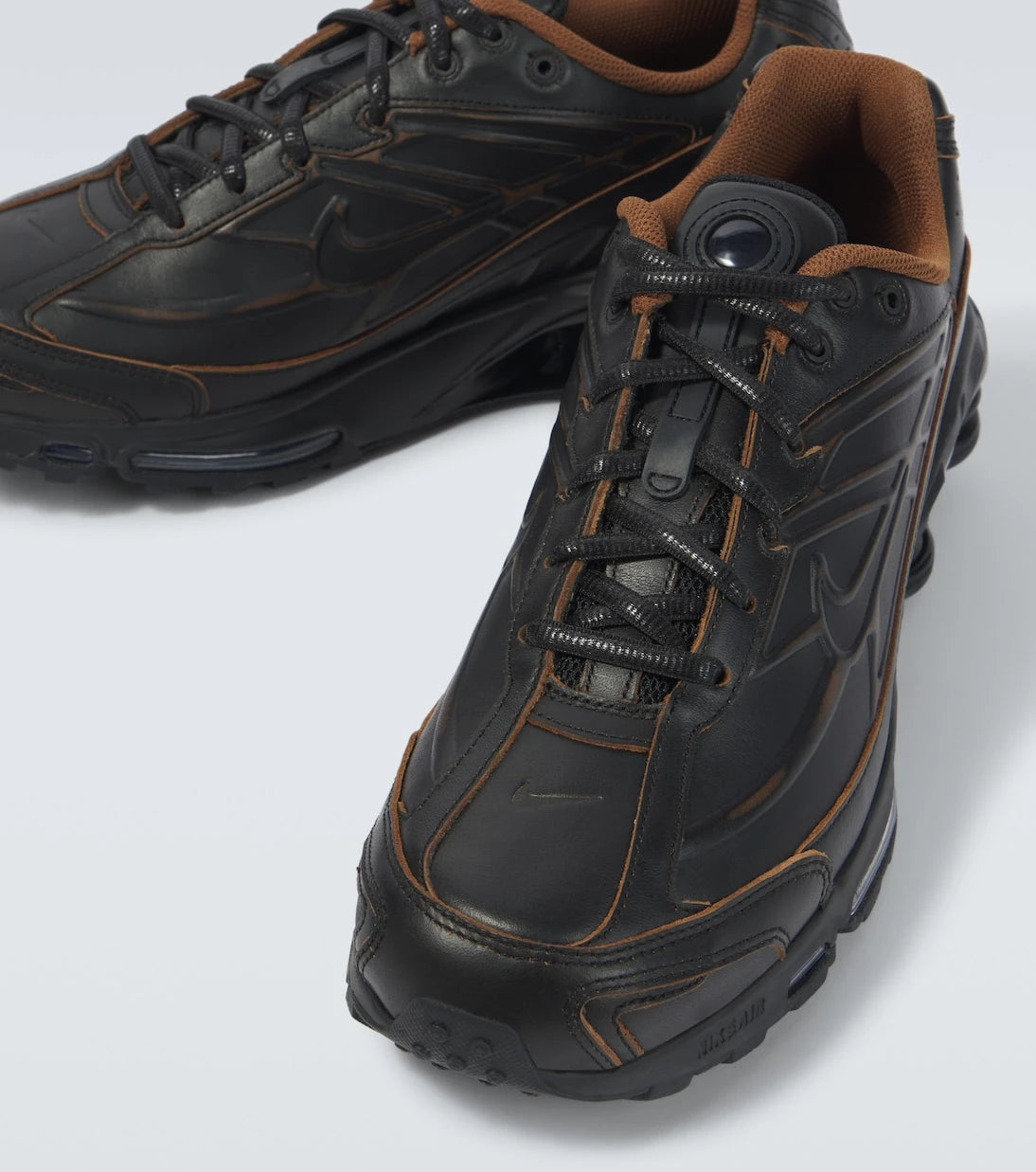 Nike - حذاء رياضي Shox Ride 2 Premium جلدي