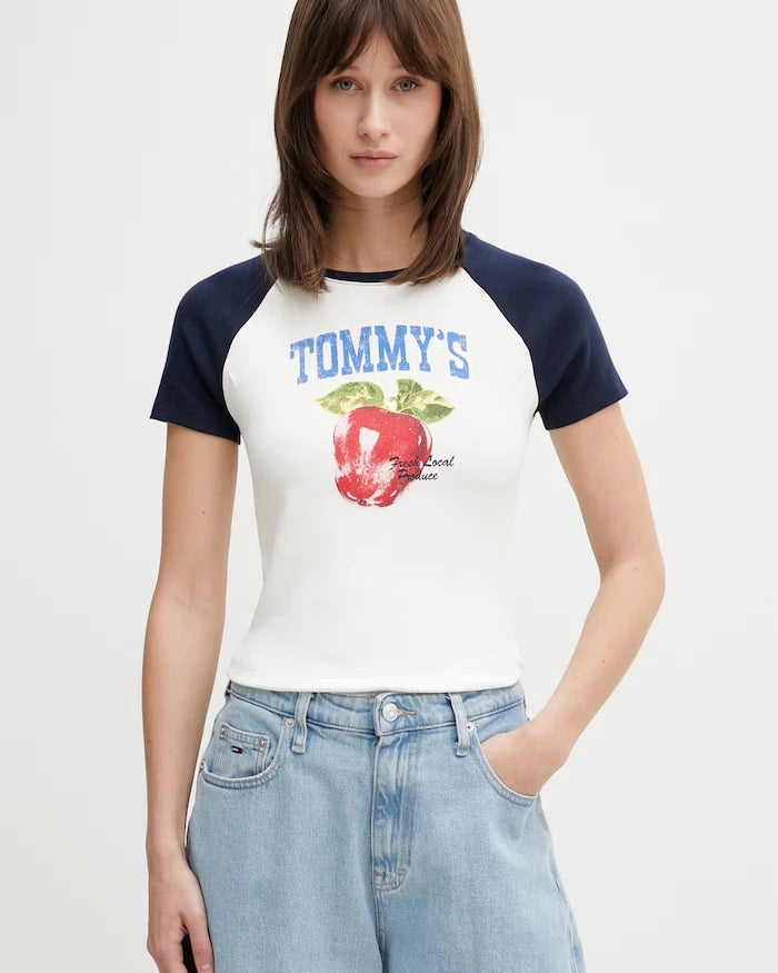 Tommy Jeans kadın pamuklu elastan tişört