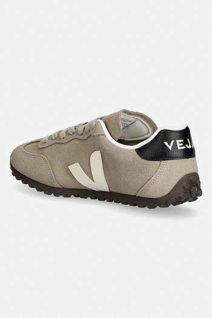 Veja GT SUEDE маратонки дамски от велур