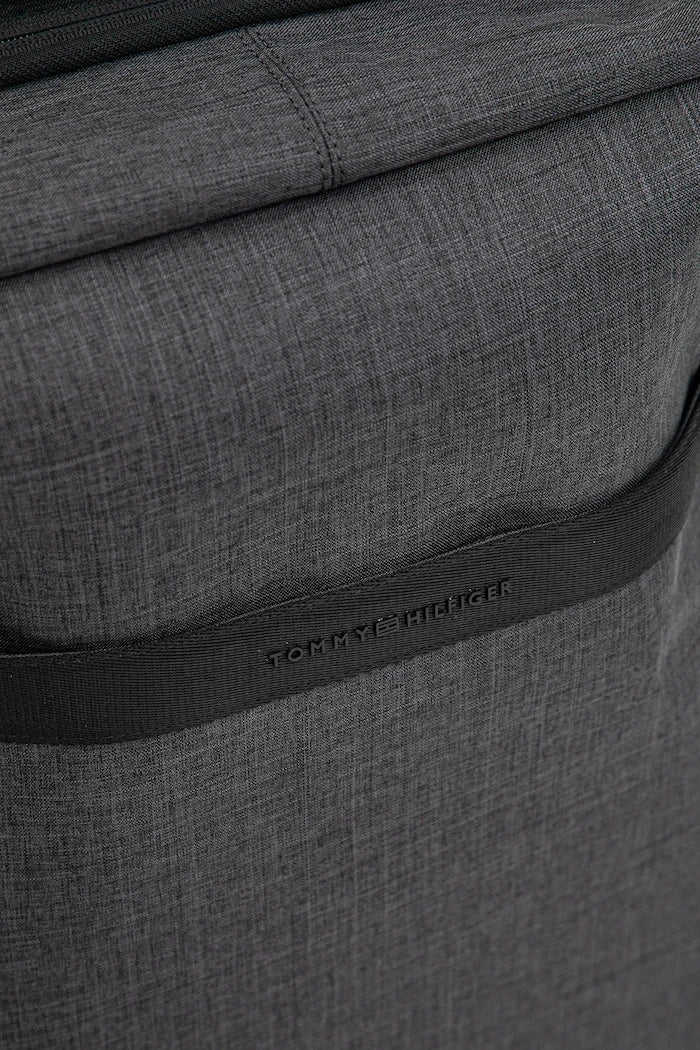 Tommy Hilfiger Valiz