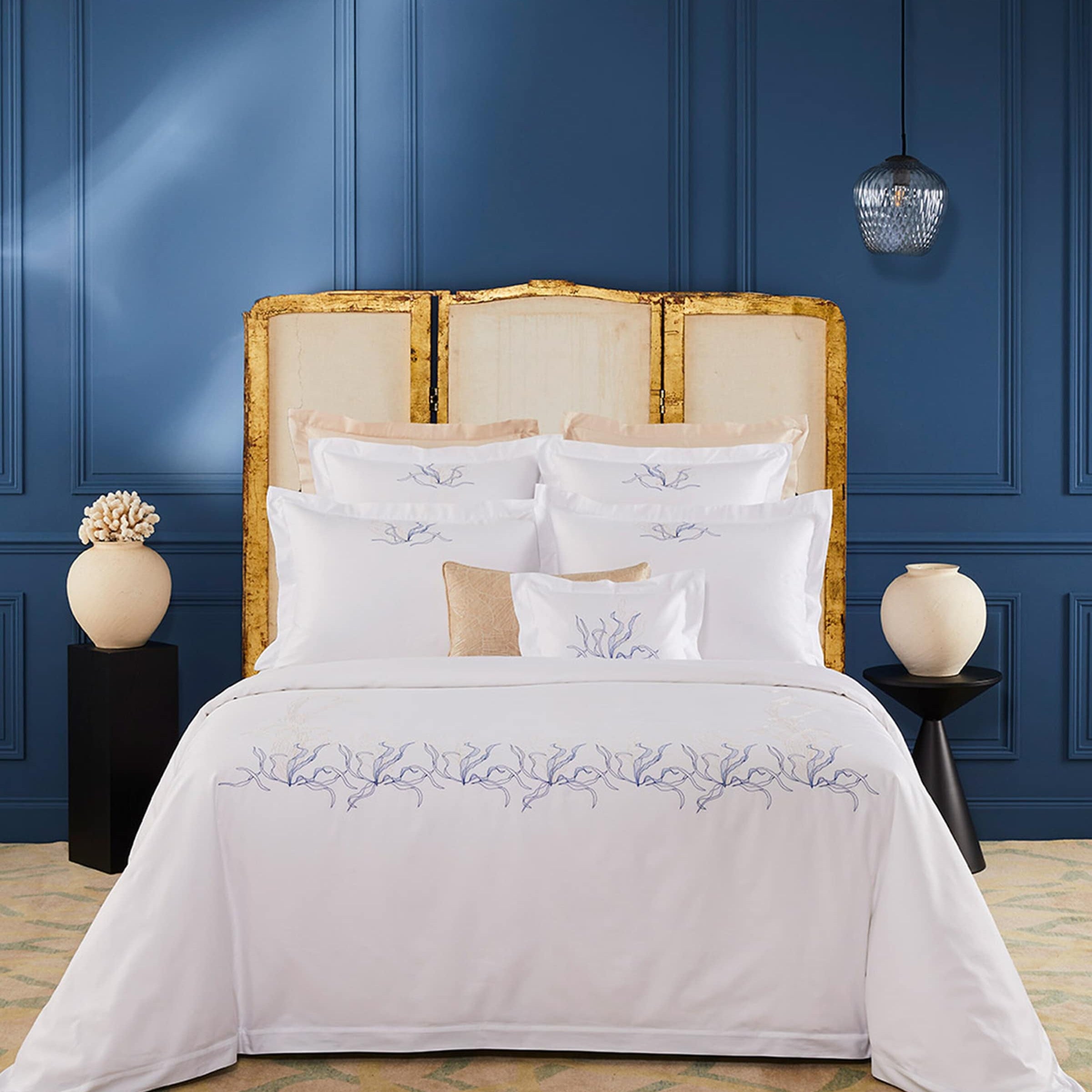 Yves Delorme Couture Nautilus Neck Roll (13cm x 35cm)