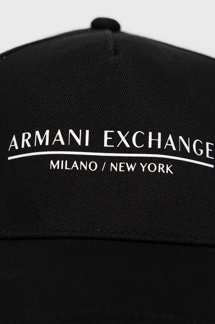Памучна шапка Armani Exchange