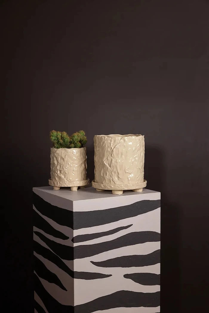 Byon Muddy S/17,5 x 18 cm x Emma Widell Tabaklı Saksı