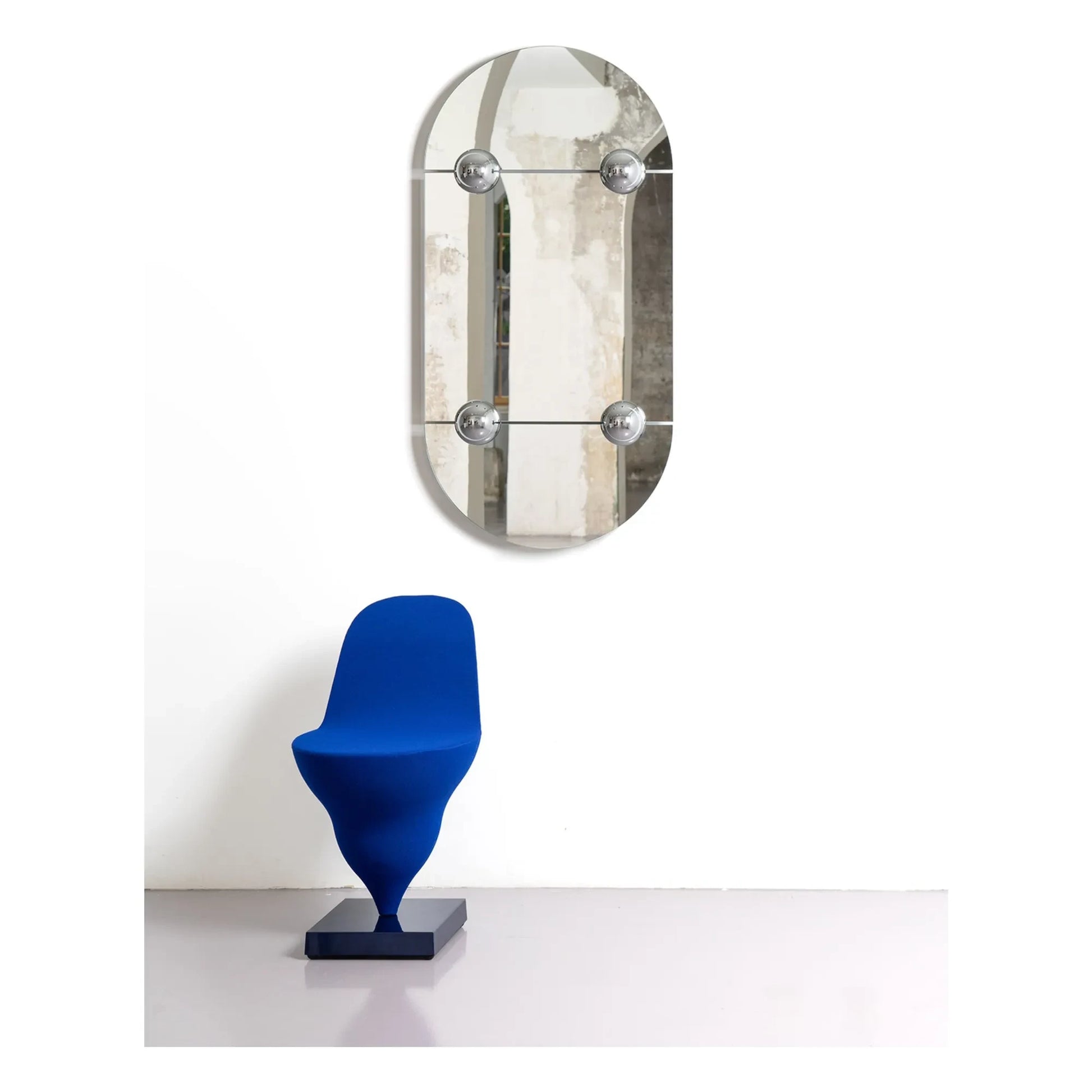 Moustache - Miroir Oblong - Jean-Baptiste Fastrez