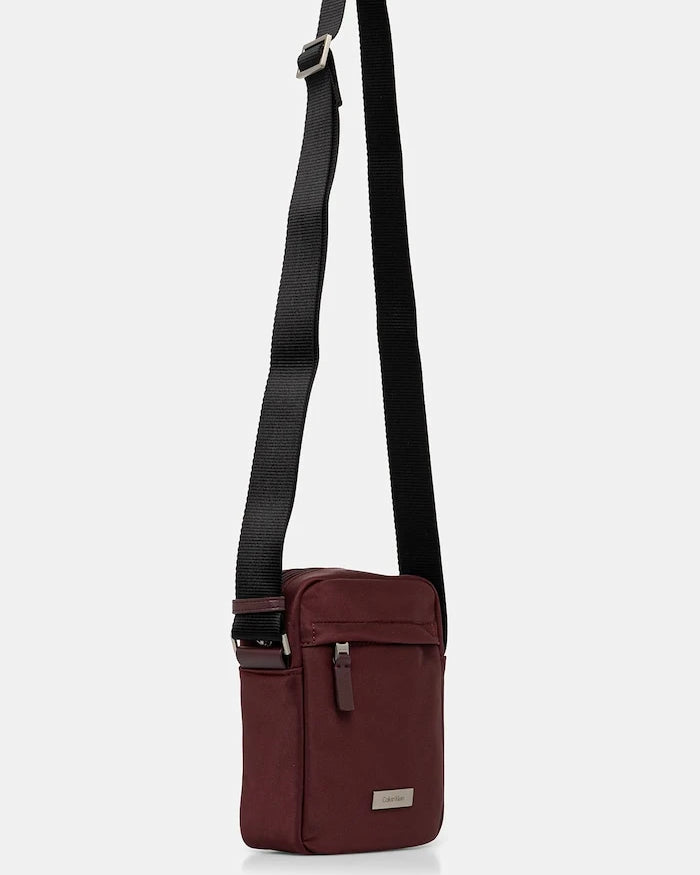 Calvin Klein Omuz Çantası