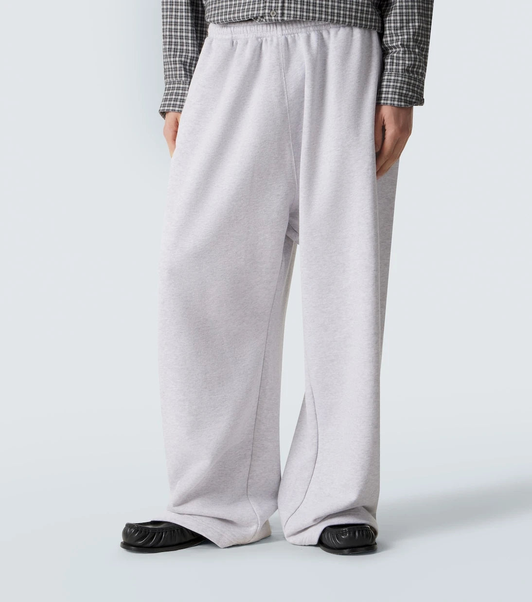 Acne Studios - بنطال رياضي من نسيج فليس قطني مخلوط بشعار الماركة