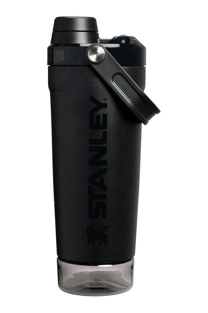 Шейкър за коктейли Stanley The Activate Shaker 0,6 L
