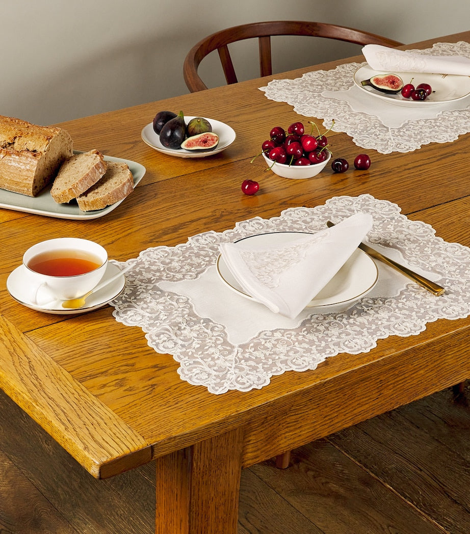 Dea Linen Lace-Trim Elite Napkin (45cm x 45cm)