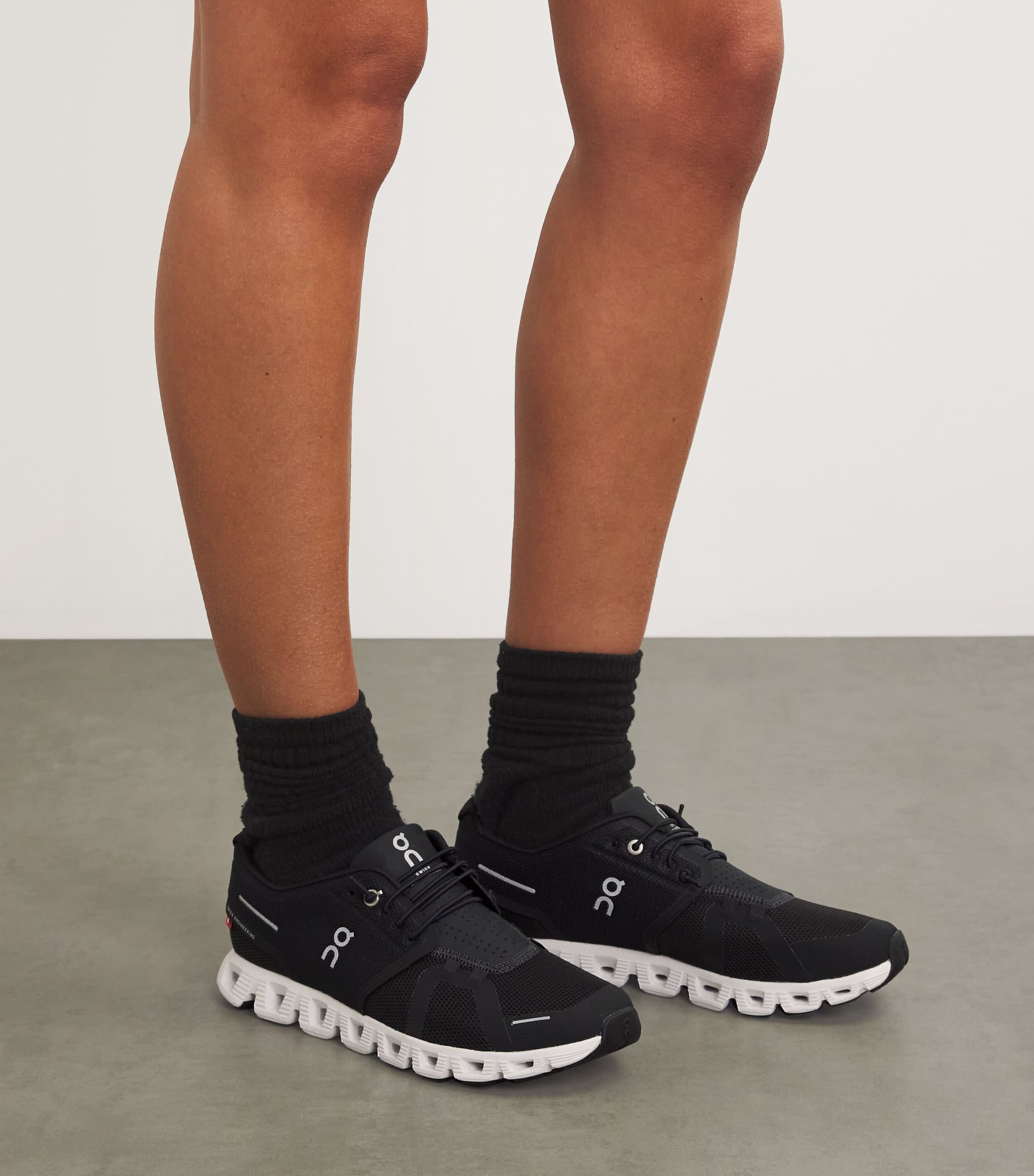 Black Cloud 5 Trainers