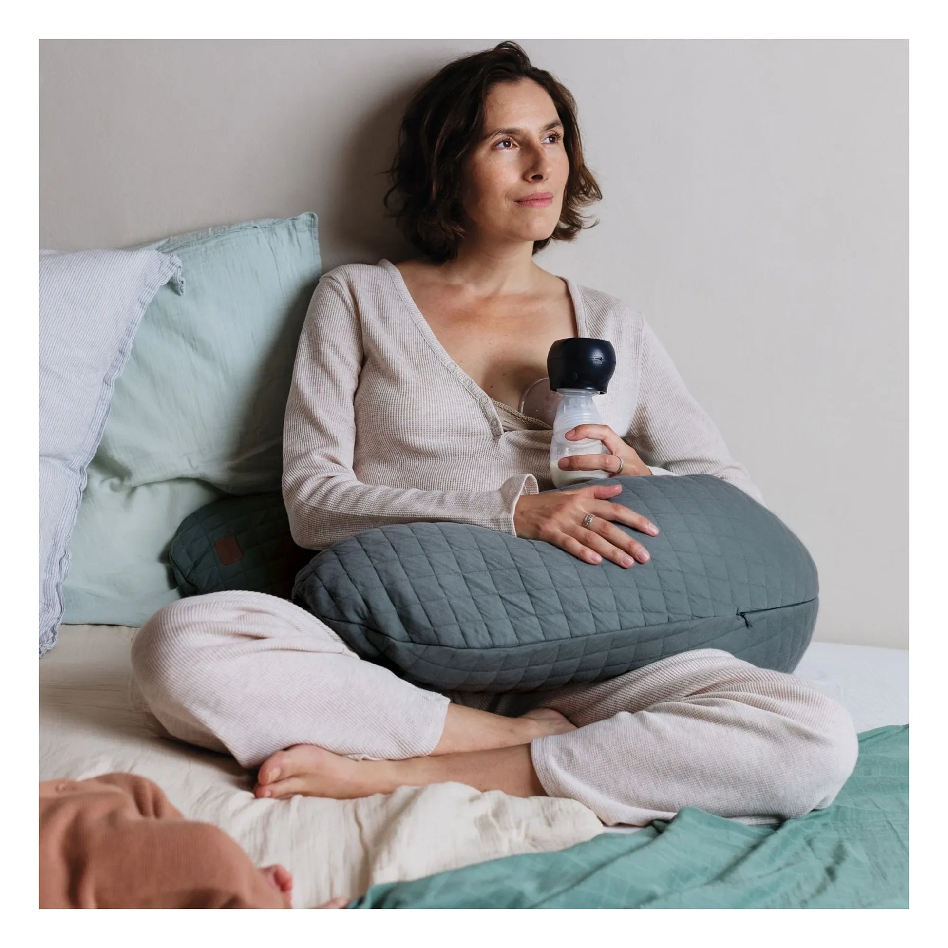 Béaba - Big Flopsy nursing cushion | Grey