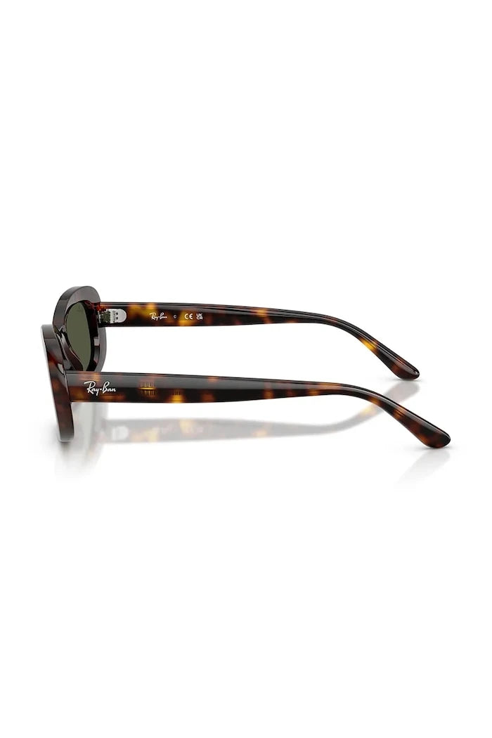 Ray-Ban güneş gözlüğü