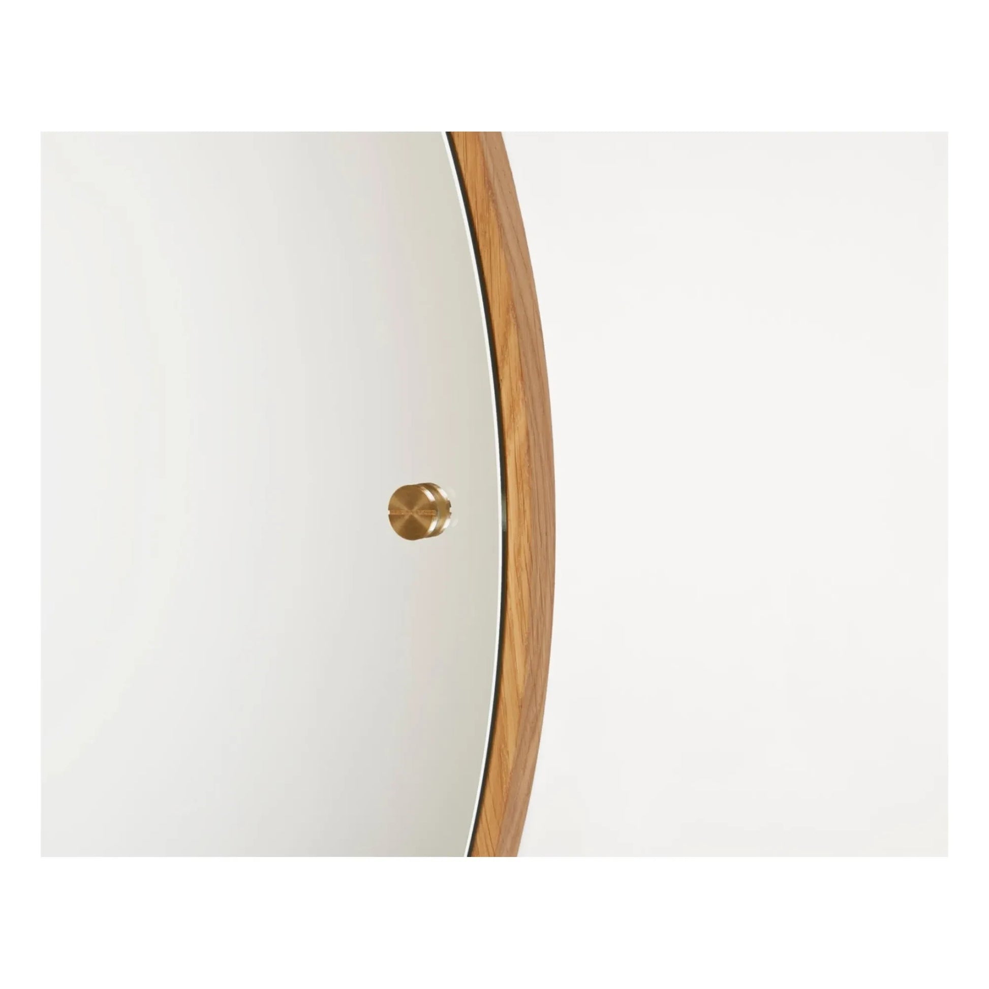 Frama - Round CM1 Wooden Mirror | Oak