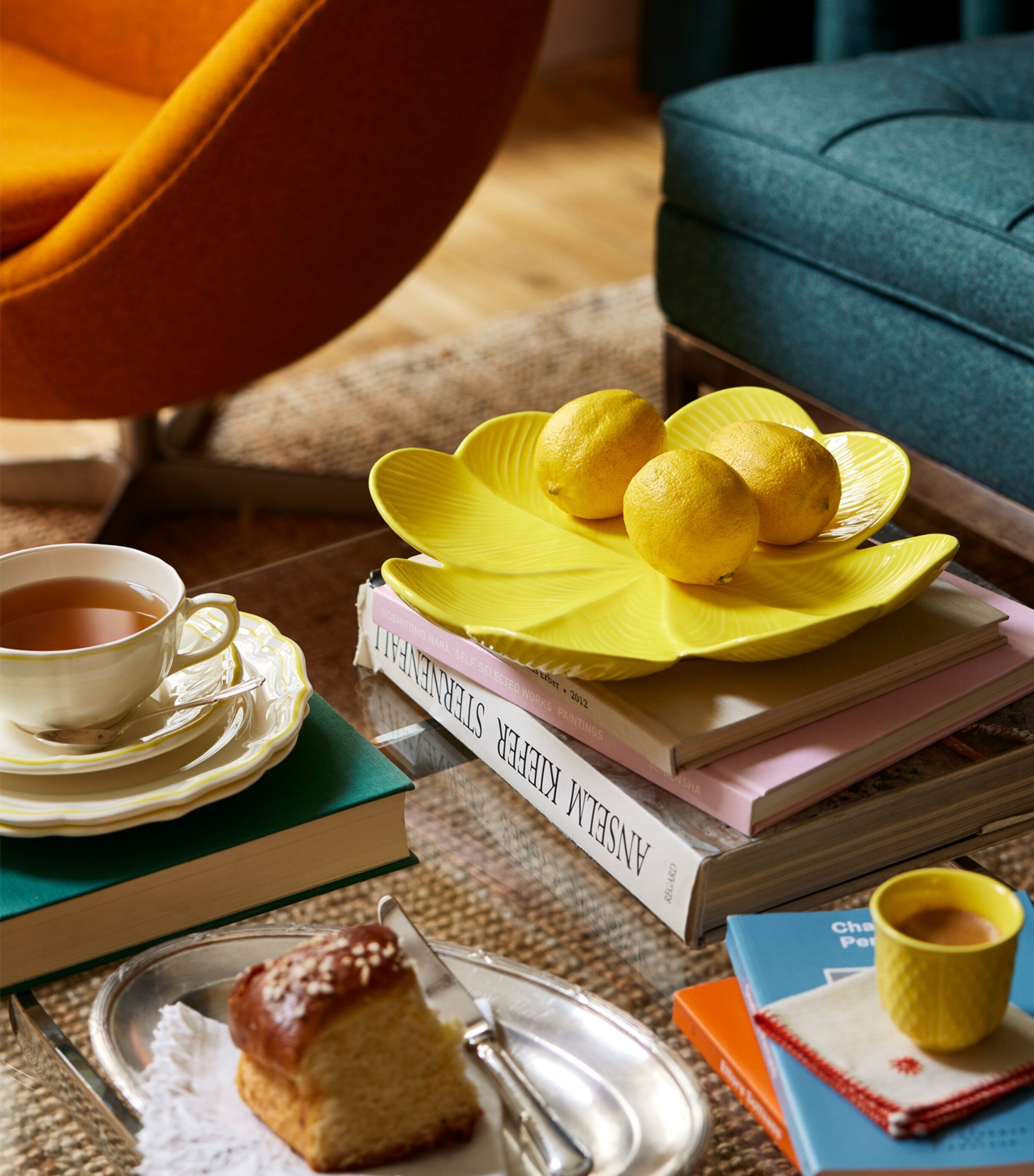 Ceramic Jour de Chance Centrepiece (30cm)