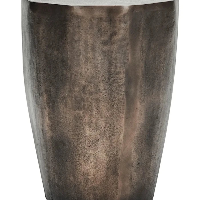 House Doctor Fırçalanmış Metalden Sehpa 44 x 33 cm