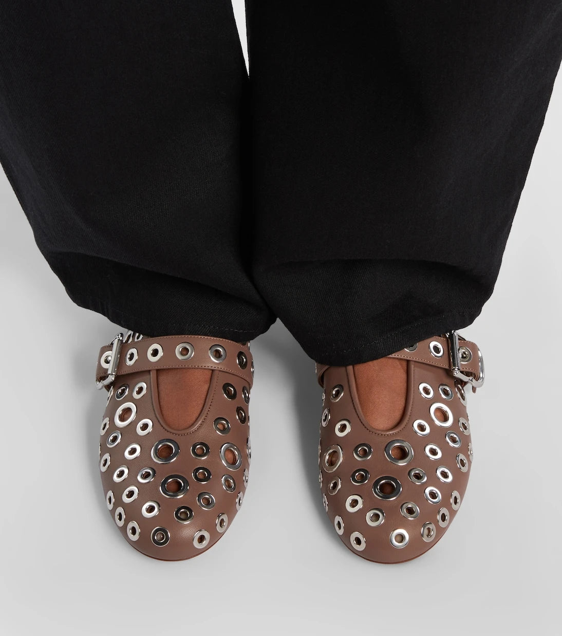 Alaïa - Embellished leather ballet flats