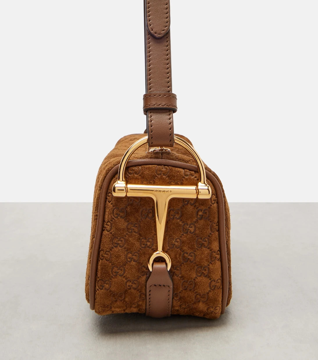 Gucci - Yarım At Tasmalı Süet Omuz Çantası