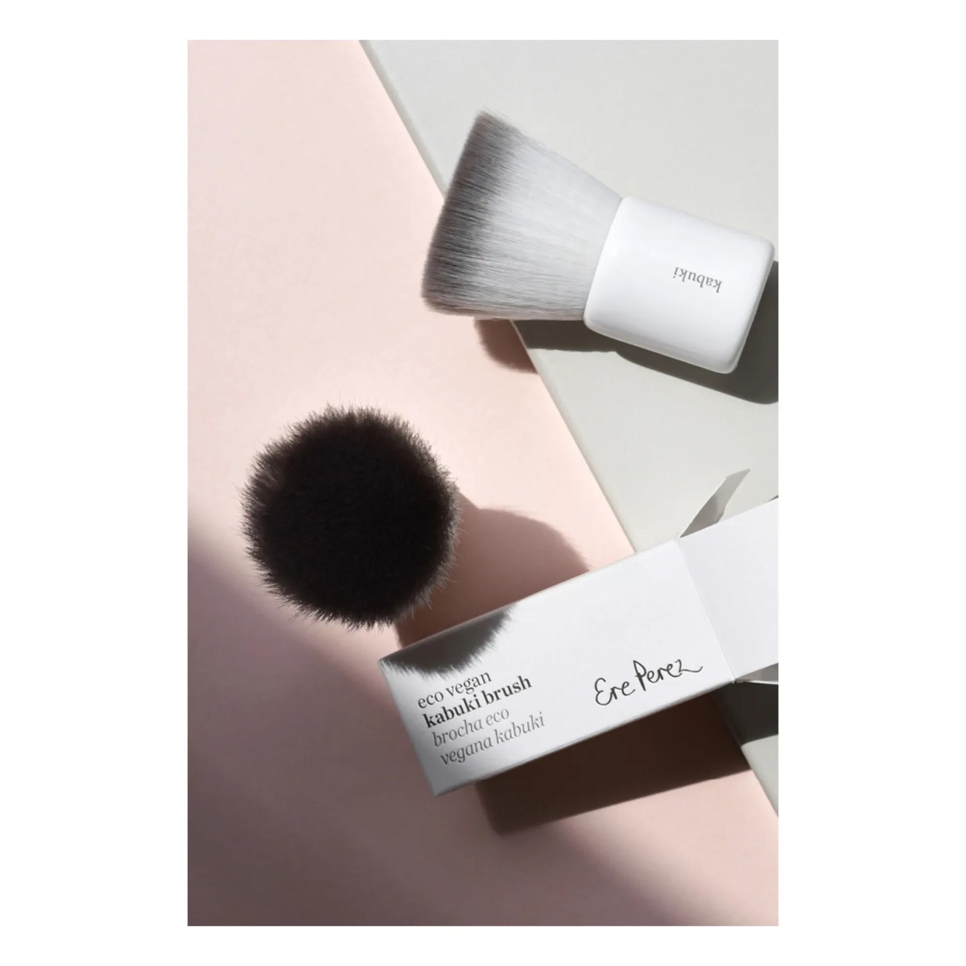 Ere Perez - Vegan Kabuki Brush